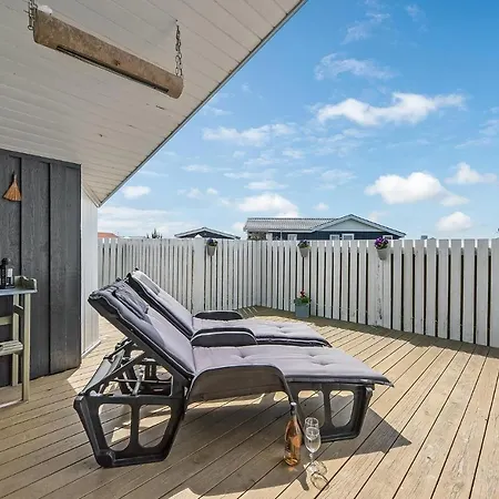 Holiday home Spar To Bjerregard